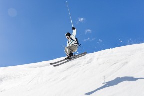 开云平台-字母哥惊艳四座，76人末节带走热火，一场关于天赋、韧性与时代更迭的对话