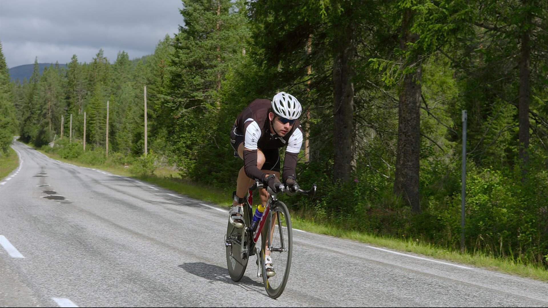 东决关键战之夜，阿圭罗在焦点战证明自己，从软脚虾到大场面先生的蜕变之路