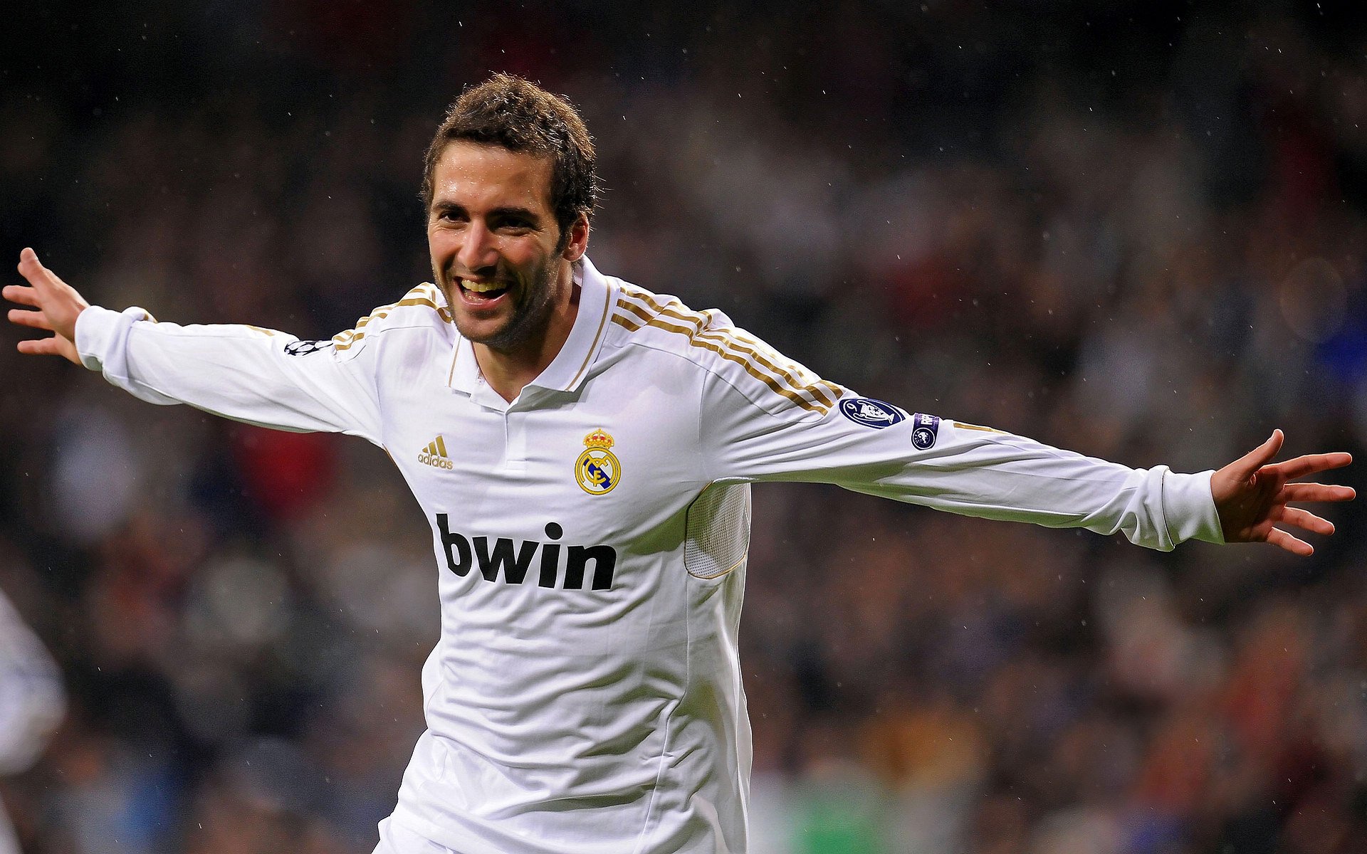 凯塞多扛起全队，苏格兰巅峰对决胜出洪都拉斯，一场被遗忘的足球史诗